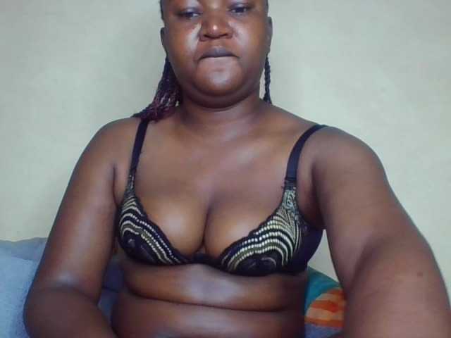 FlittyKitty live cam on BongaCams