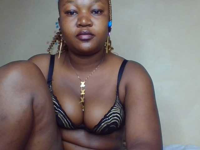 FlittyKitty live cam on BongaCams