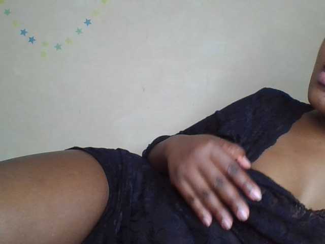 FlittyKitty live cam on BongaCams