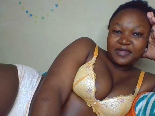 FlittyKitty live cam on BongaCams