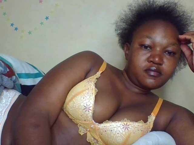 FlittyKitty live cam on BongaCams