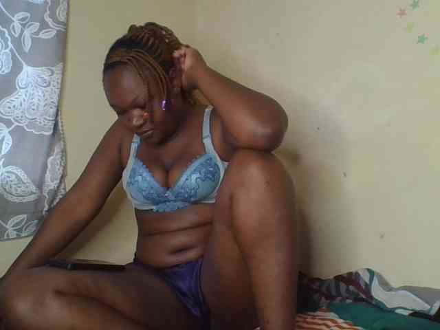 Darkhornybaby webcam