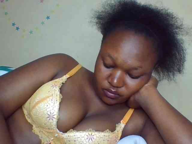 Darkhornybaby webcam
