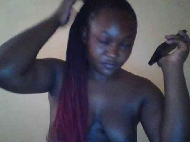 Darkhornybaby webcam