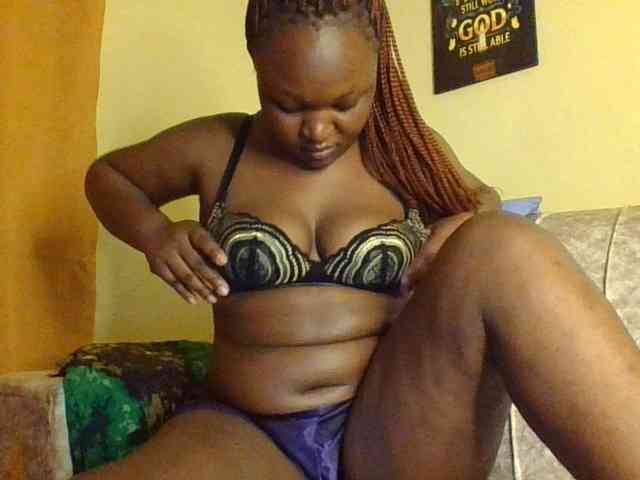 Darkhornybaby webcam