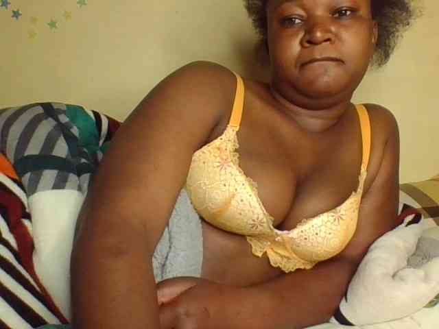 Darkhornybaby webcam