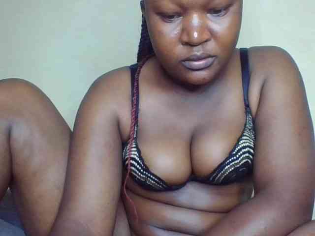 Darkhornybaby webcam