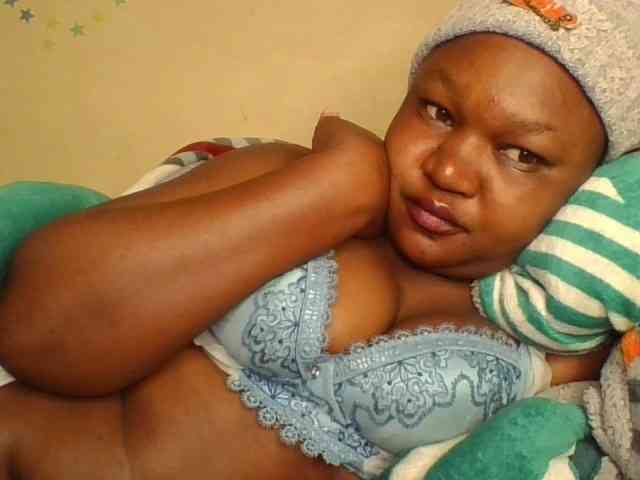 Darkhornybaby webcam