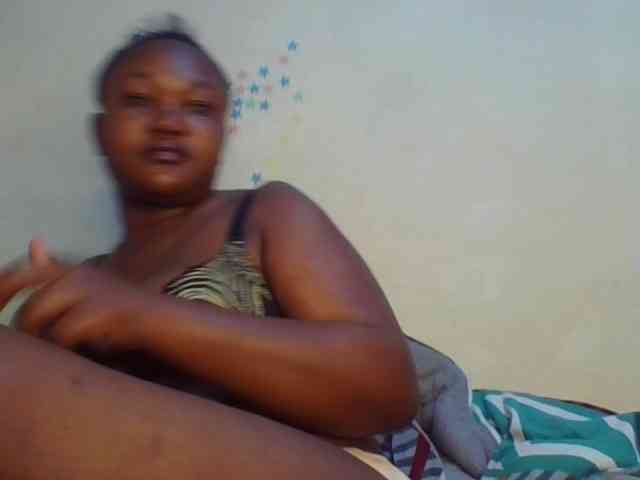 Darkhornybaby webcam