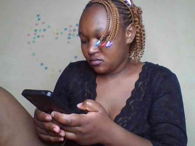Darkhornybaby webcam