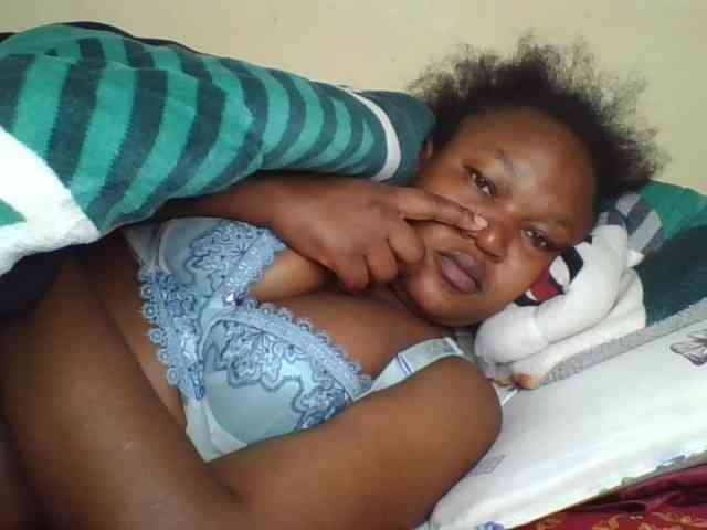 Darkhornybaby webcam