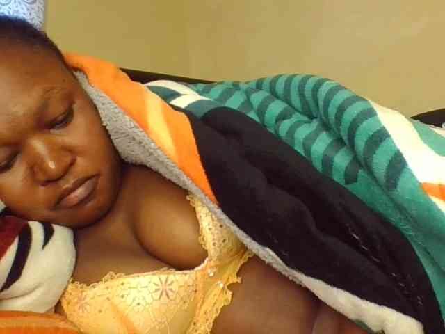 Darkhornybaby webcam