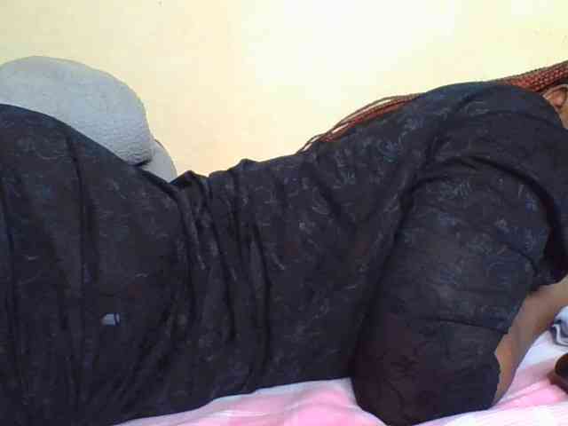 Darkhornybaby webcam