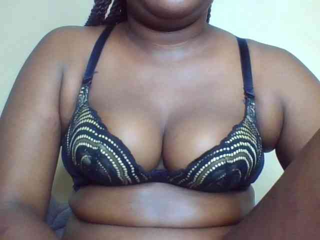 Darkhornybaby webcam