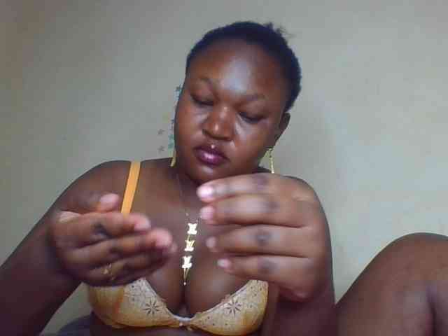 Darkhornybaby webcam