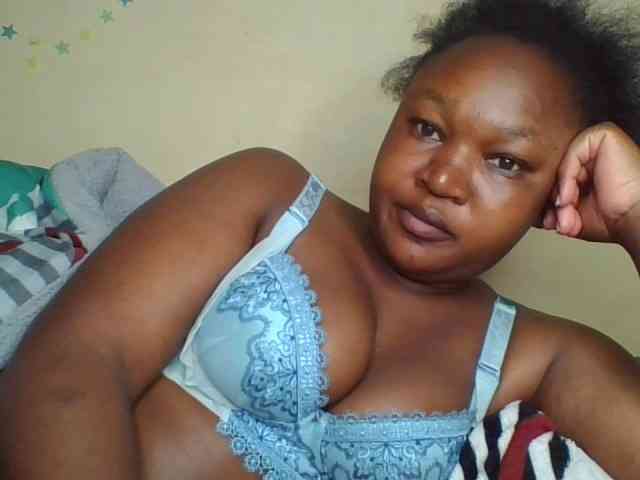 Darkhornybaby webcam