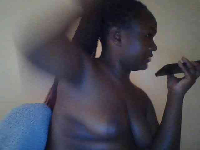 Darkhornybaby webcam
