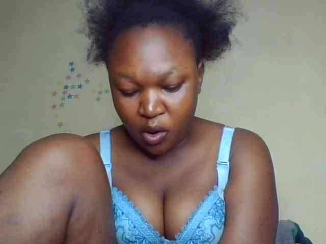 Darkhornybaby webcam