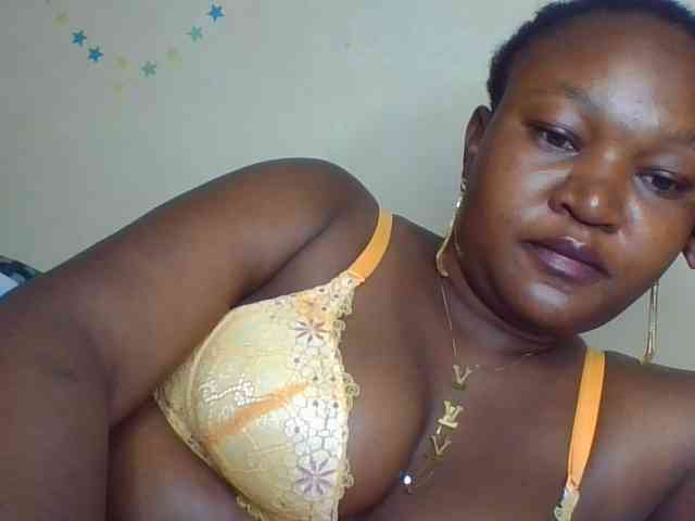Darkhornybaby webcam