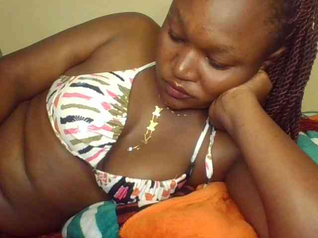 Darkhornybaby webcam