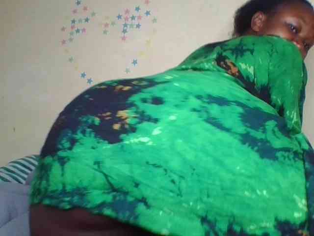 Darkhornybaby webcam