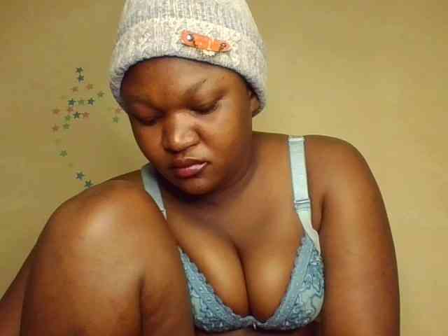 Darkhornybaby webcam