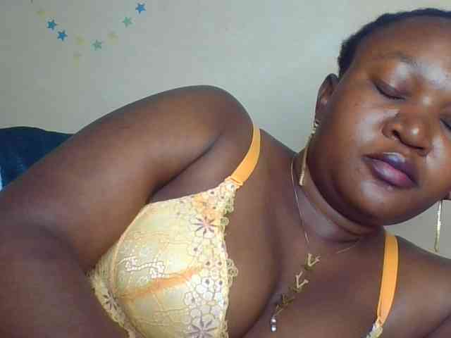 Darkhornybaby webcam
