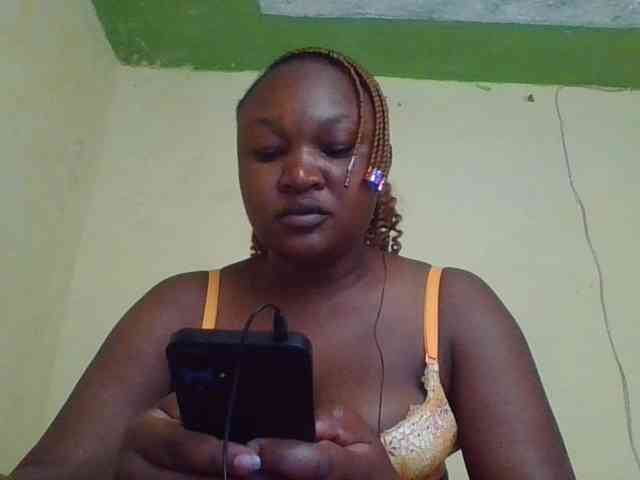 Darkhornybaby webcam