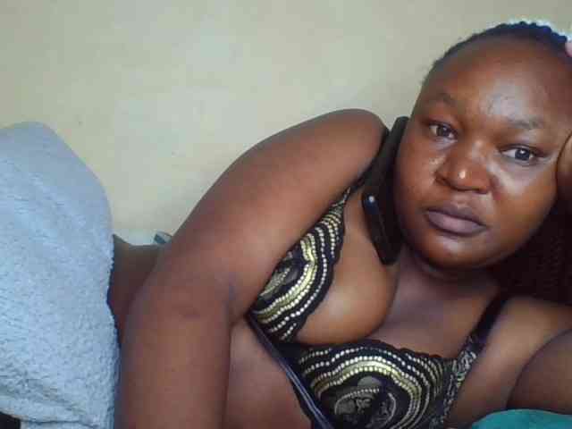 Darkhornybaby webcam