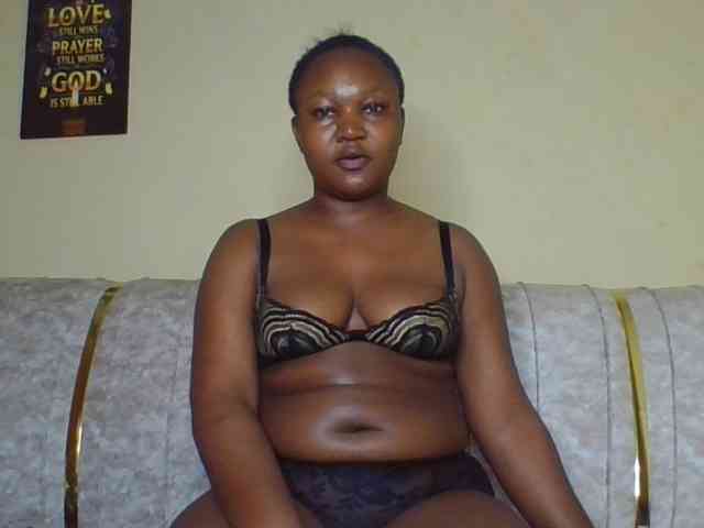 Darkhornybaby webcam
