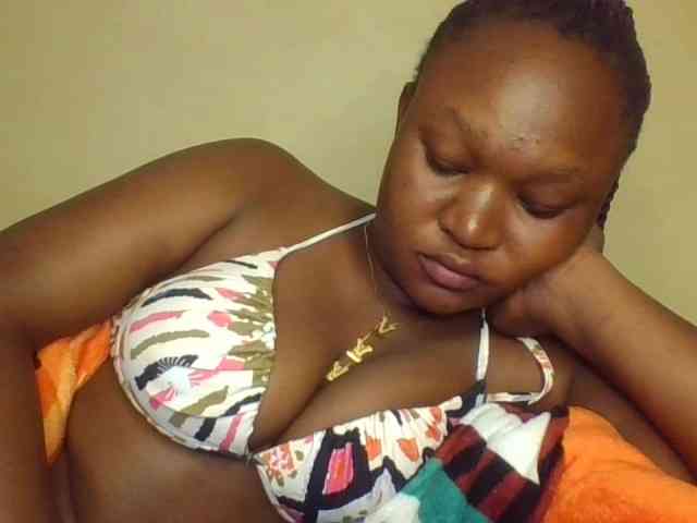 Darkhornybaby webcam