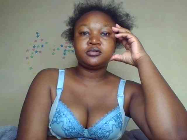 Darkhornybaby webcam