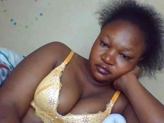 Darkhornybaby webcam