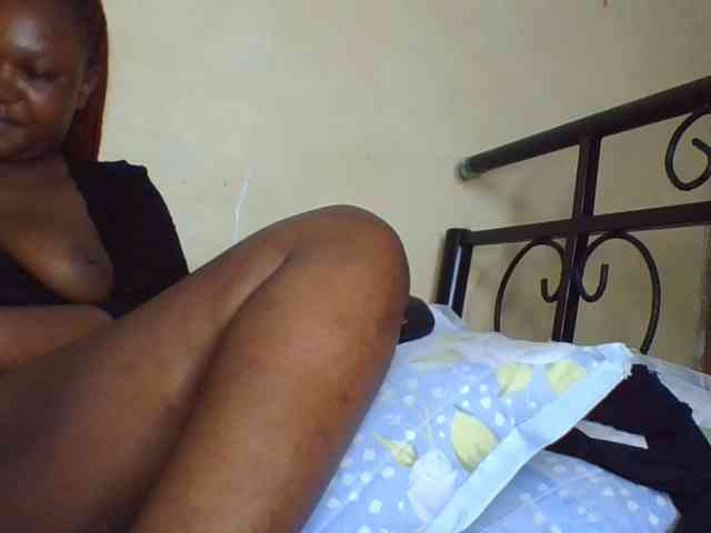 Darkhornybaby webcam