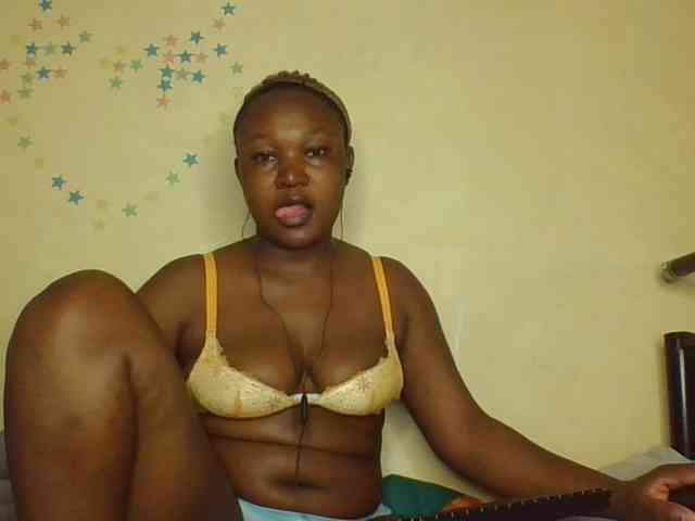 Darkhornybaby webcam