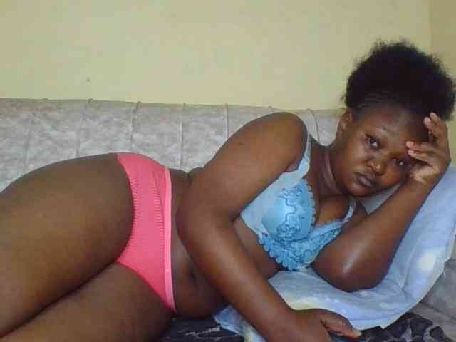 Darkhornybaby webcam