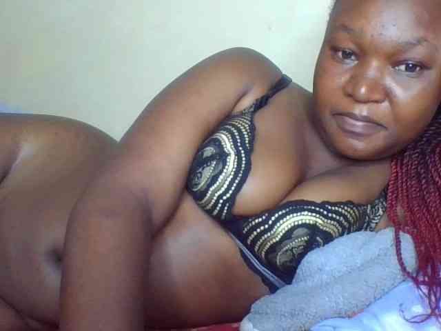 Darkhornybaby webcam