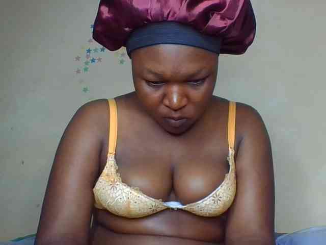 Darkhornybaby webcam