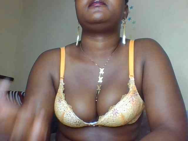 Darkhornybaby webcam