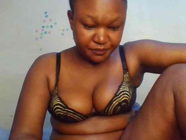 Darkhornybaby webcam