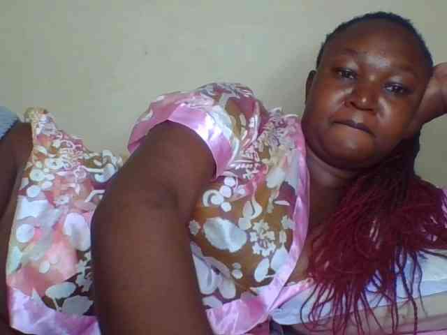 Darkhornybaby webcam