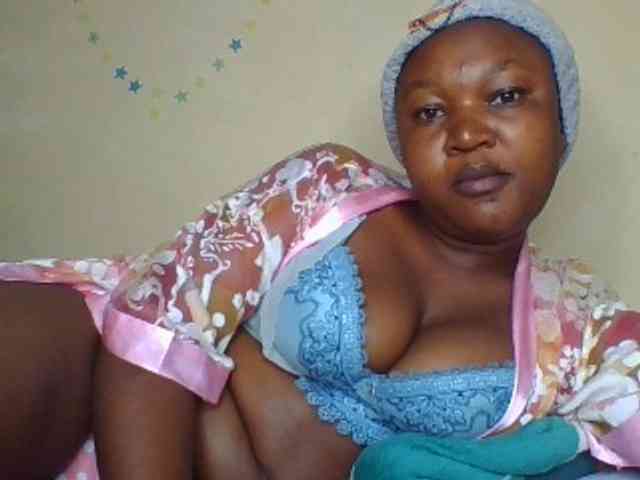 Darkhornybaby webcam