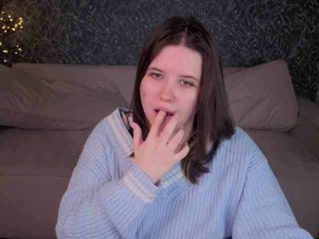 Li-crystal Live Webcam on BongaCams
