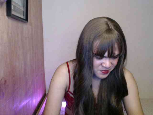 April08-1 Sex Cam Show