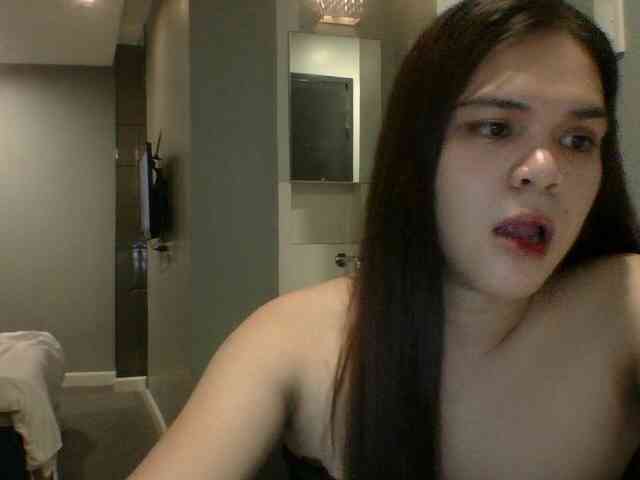 April08-1 Sex Cam Show