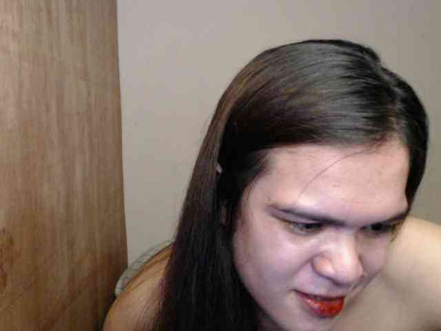 April08-1 Sex Cam Show