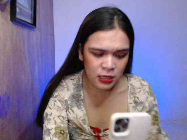 April08-1 Sex Cam Show