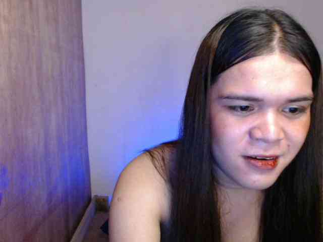 April08-1 Sex Cam Show