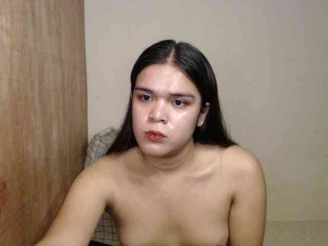 April08-1 Sex Cam Show