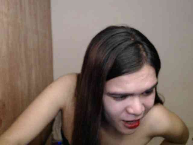 April08-1 Sex Cam Show